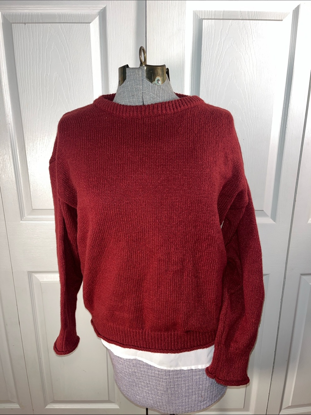 Classic Women's Crewneck Sweater - Red